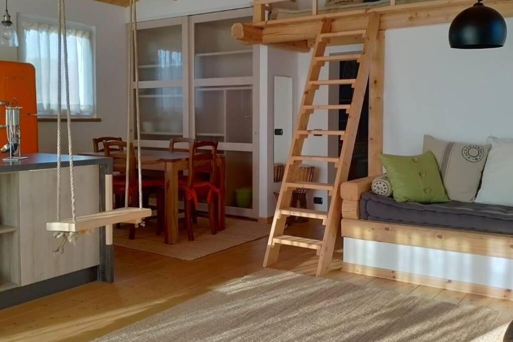 Casa Kikenda, Viaggio Nella Natura Treia Buitenkant foto